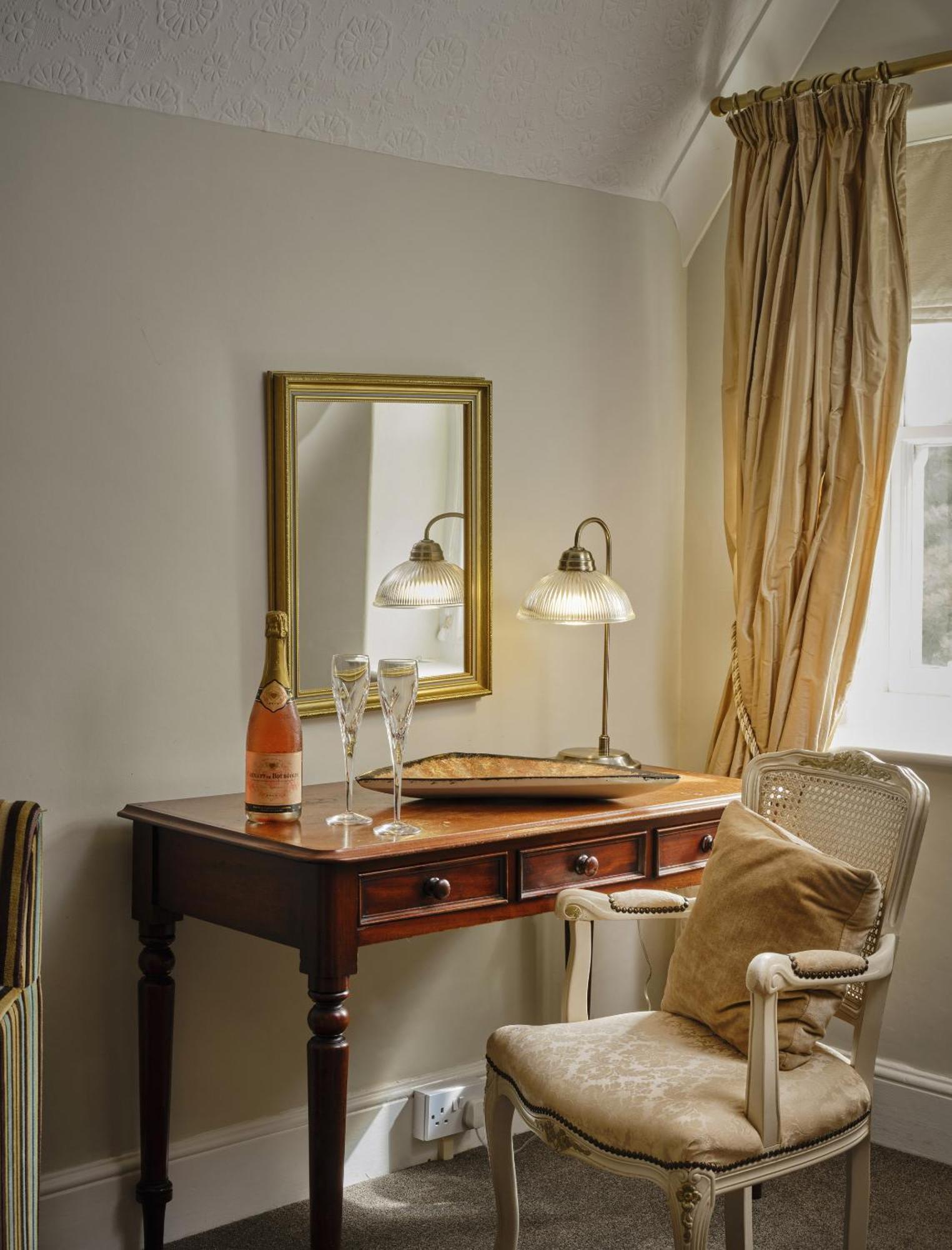 Highcliffe House Bed & Breakfast Lynton Bagian luar foto