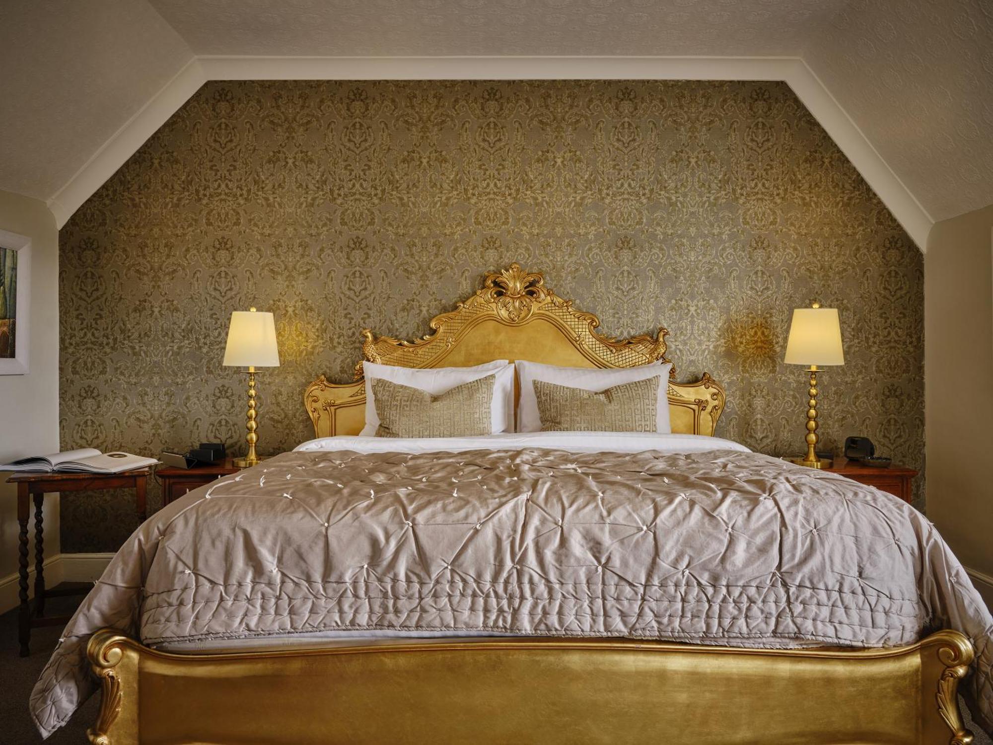 Highcliffe House Bed & Breakfast Lynton Bagian luar foto